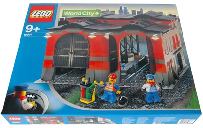 LEGO Train 10027 Train Engine Shed (2003)
